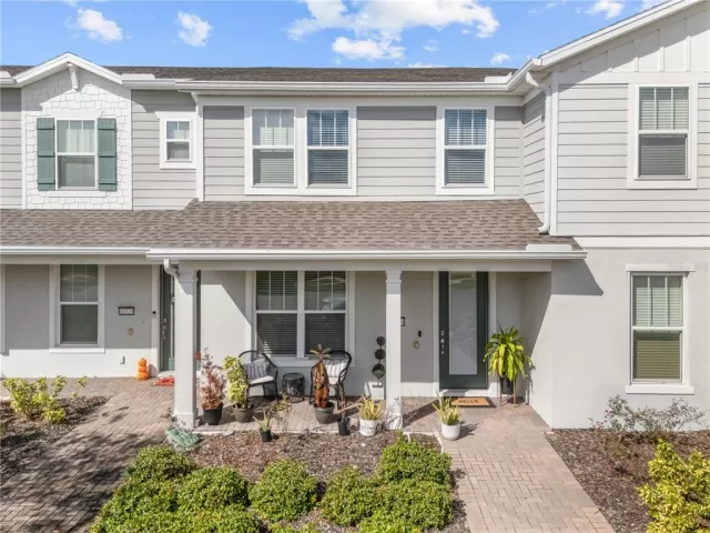 MLS: O6350091 Condo For Sale