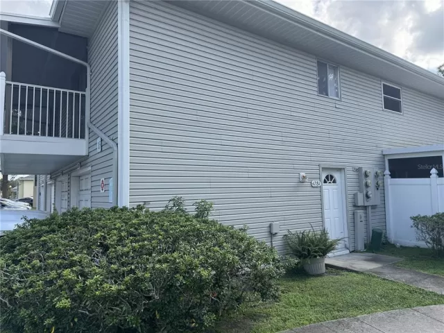 MLS: O6350210 Condo For Sale