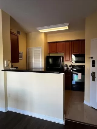 Photo #3: O6350251 Listing 