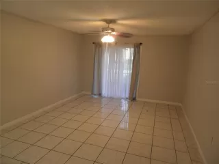 Photo #6: O6350255 Listing 