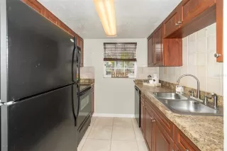 Photo #5: O6350310 Listing 