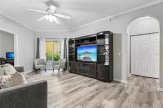 Photo #1: O6350492 Listing