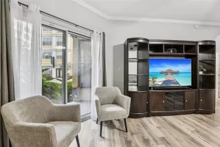 Photo #3: O6350492 Listing