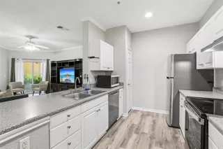 Photo #4: O6350492 Listing