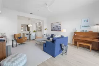 Photo #6: O6350520 Listing