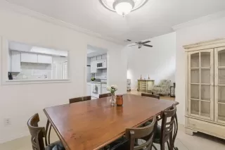 Photo #4: O6350533 Listing