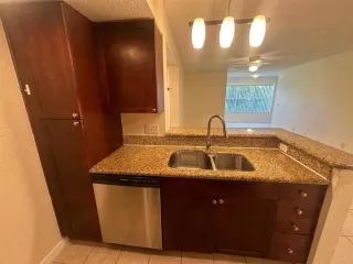 Photo #6: O6350559 Listing 