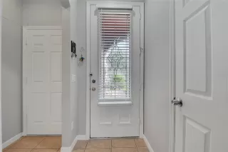 Photo #6: O6350616 Listing 