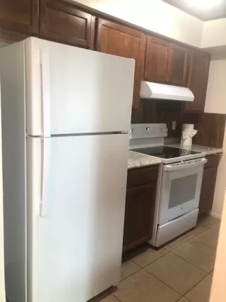 Photo #6: O6350631 Listing 