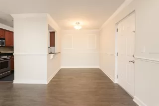 Photo #4: O6350708 Listing 