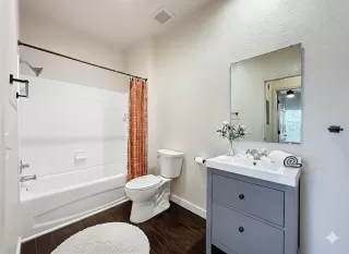 Photo #4: O6350910 Listing