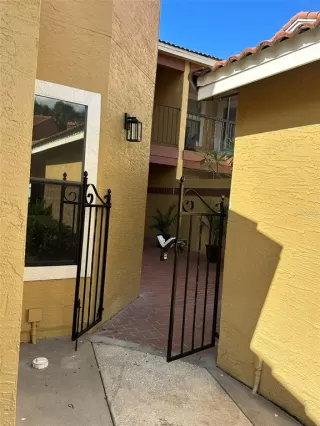 Photo #2: O6351067 Listing 