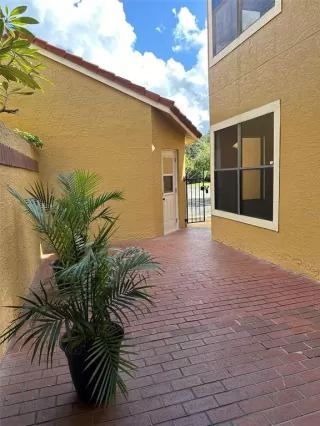 Photo #3: O6351067 Listing 