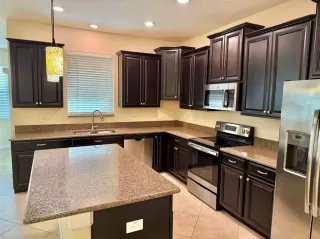 Photo #5: O6351117 Listing 