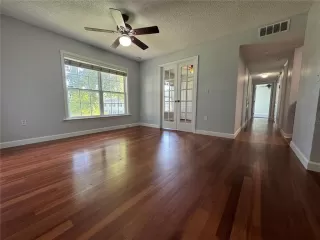 Photo #3: O6351437 Listing