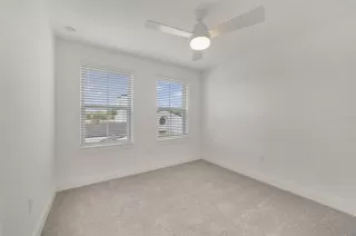 Photo #2: O6351465 Listing 