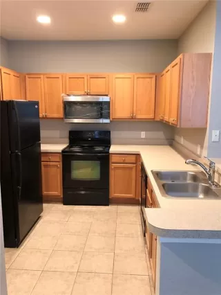 Photo #5: O6351570 Listing 