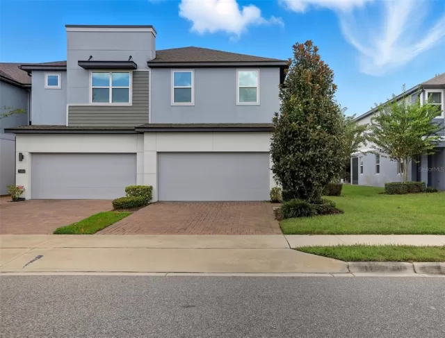 MLS: O6351808 Condo For Sale