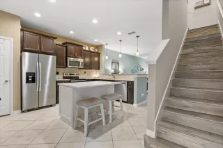 Photo #1: O6351838 Listing