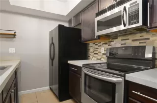 Photo #4: O6351855 Listing