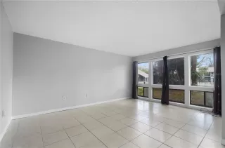 Photo #6: O6351855 Listing