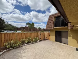 Photo #2: O6351873 Listing