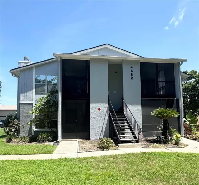 MLS: O6352014 Condo For Sale