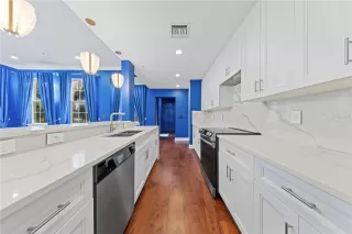 Photo #6: O6352041 Listing 