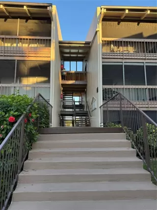 Photo #1: O6352099 Listing 