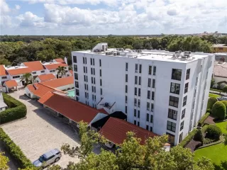 Photo #1: O6352115 Listing 