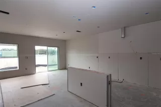 Photo #4: O6352119 Listing