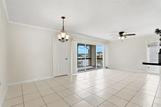 Photo #4: O6352281 Listing 