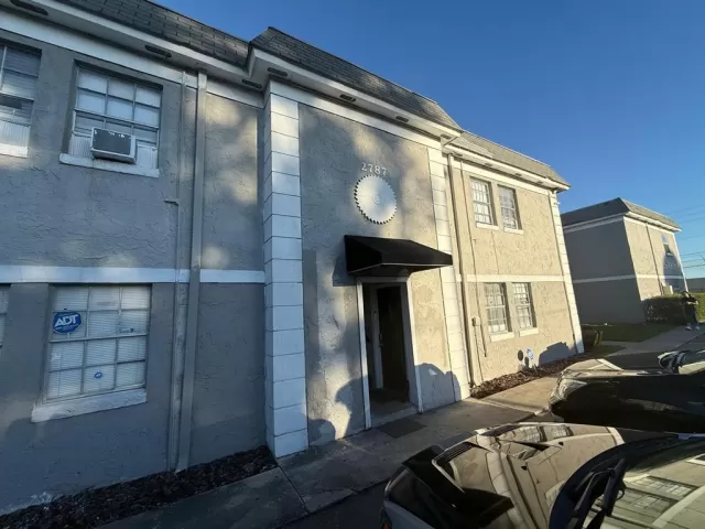 MLS: O6352318 Condo For Sale