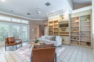 Photo #6: O6352513 Listing