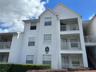 Photo #2: O6352552 Listing