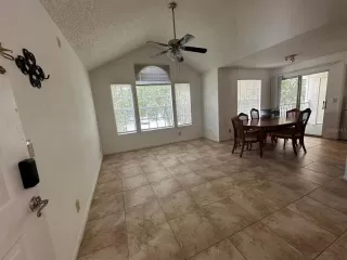 Photo #4: O6352552 Listing