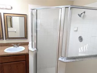 Photo #4: O6352628 Listing 