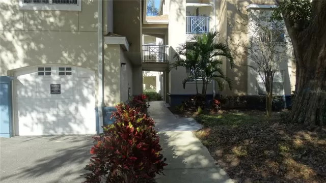 MLS: O6352683 Condo For Sale