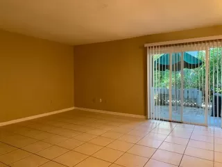 Photo #1: O6352884 Listing 