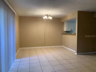 Photo #2: O6352884 Listing 