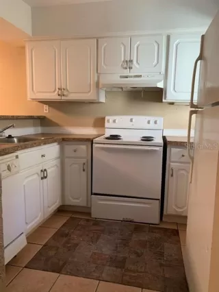 Photo #4: O6352884 Listing 