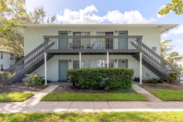MLS: O6352897 Condo For Sale