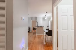 Photo #2: O6352903 Listing 