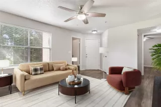 Photo #4: O6352991 Listing