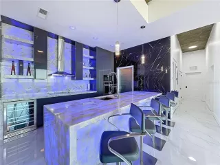 Photo #5: O6353021 Listing 
