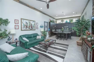 Photo #2: O6353205 Listing 