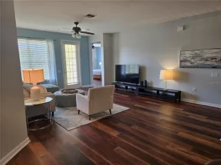 Photo #5: O6353208 Listing 