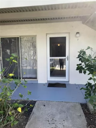 Photo #1: O6353242 Listing