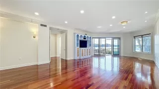 Photo #4: O6353495 Listing