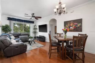 Photo #1: O6353586 Listing 